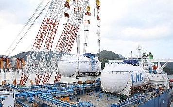 DSME held a naming ceremony for dual-fuel VLCCs