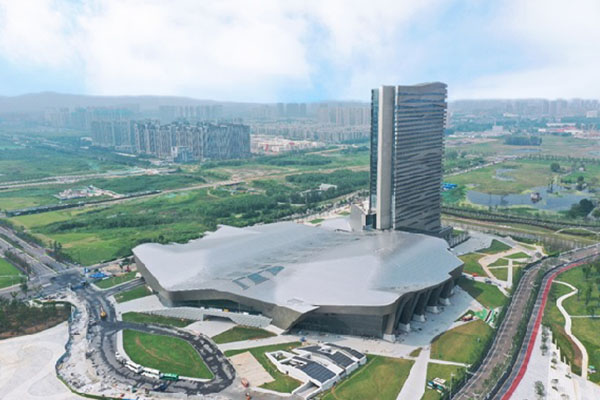 TCM adopted for the roof of the Yangtze River Center