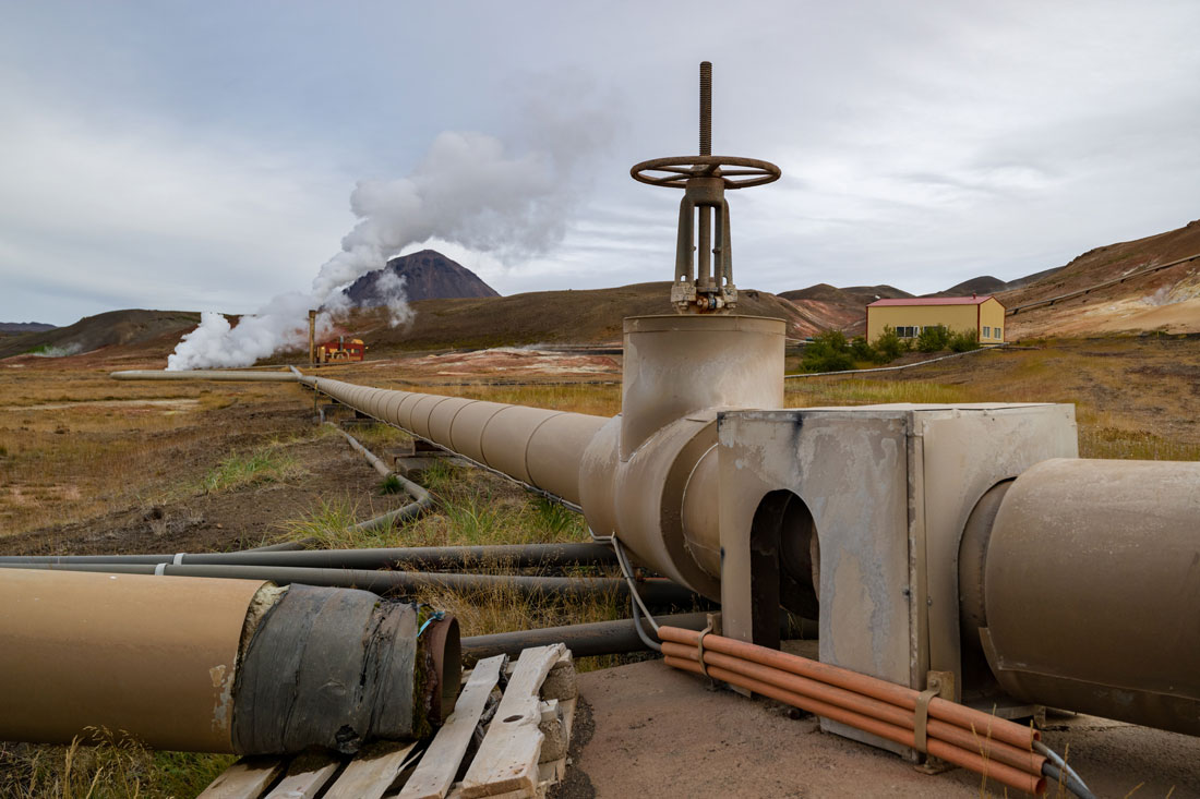 Geothermal power plants require large amounts of stainless steel, nickel alloys and even titanium.