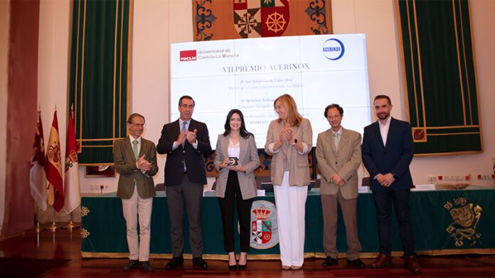 Marina Valero Rodrigo receives the VII Acerinox Award