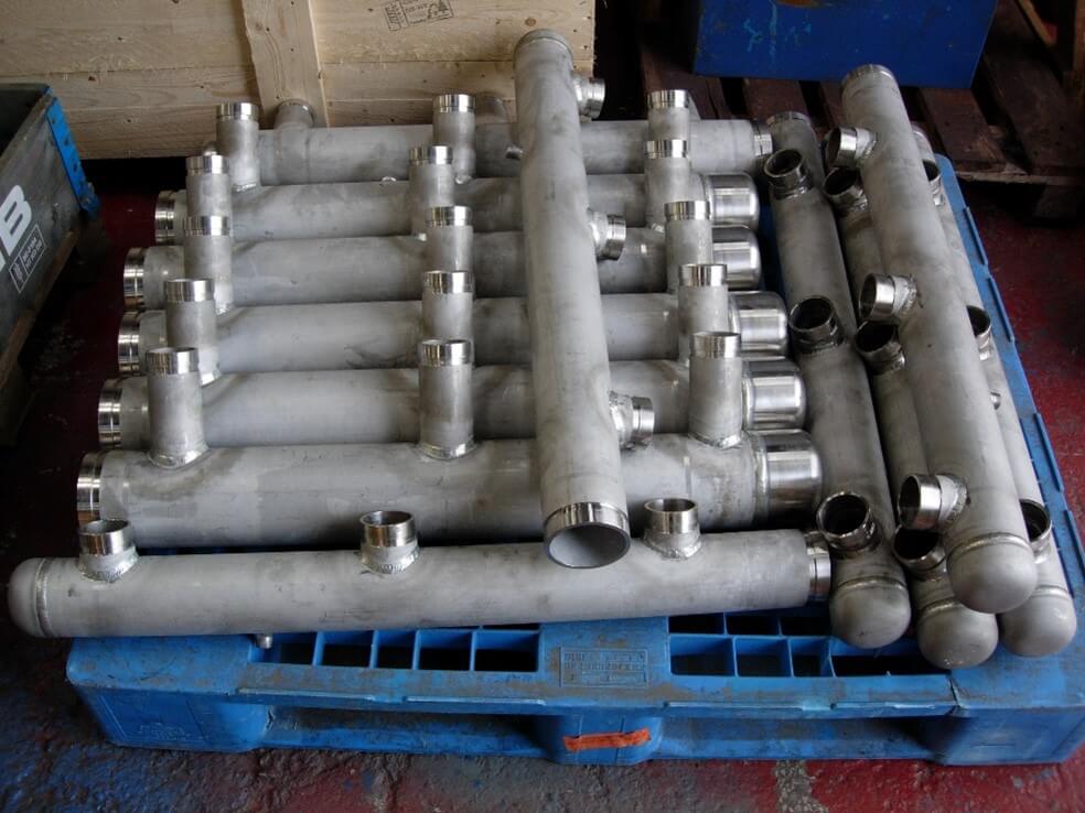 Super duplex stainless steels in Seawater Reverse Osmosis applications Figure 6. Skim machined sealing faces of mechanical joints in pipe spools.