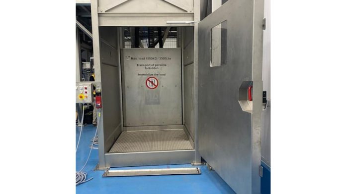 Dinnissen introduces stainless steel lift for pallets