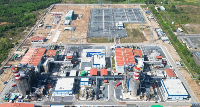 Vingroup plans renewables and LNG power ventures