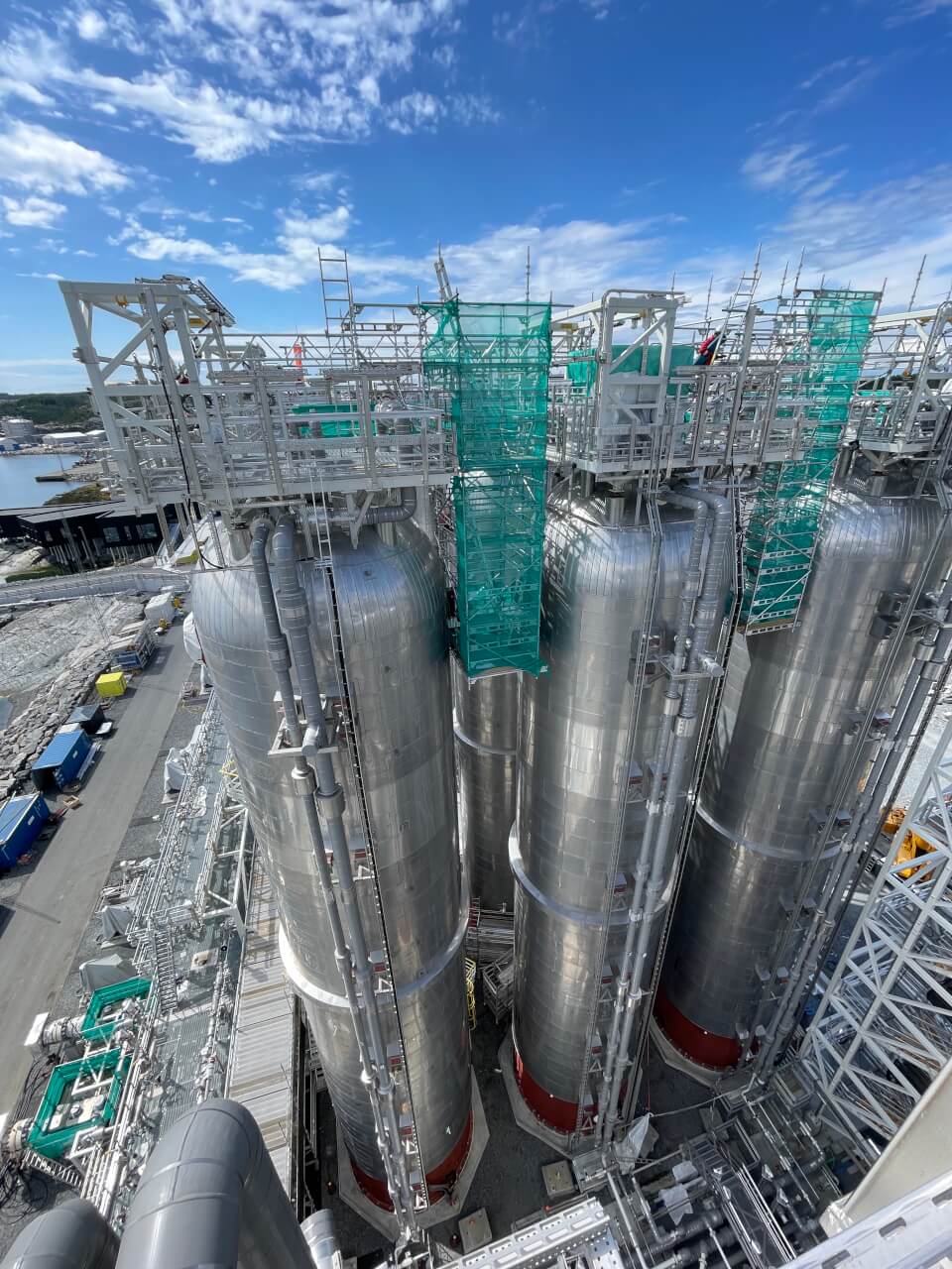 Pictured is the Northern Lights, the world’s first cross-border CO2 transport and storage facility, at Øygarden near Bergen, Norway. It is a partnerhisp of Equinor, Shell and TotalEnergies. Photos by Kjersti Nordoy, © Equinor