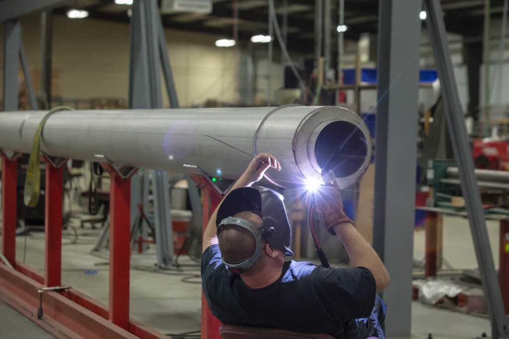 Typically, stainless steel A312-304-304L welded or seamless piping is used for Vacuum Jacketed Pipes, with 316 being specified when required. Photo ©ACME Cryogenics/OPW Clean Energy Solutions Typically, stainless steel A312-304-304L welded or seamless piping is used for Vacuum Jacketed Pipes, with 316 being specified when required. Photo ©ACME Cryogenics/OPW Clean Energy Solutions