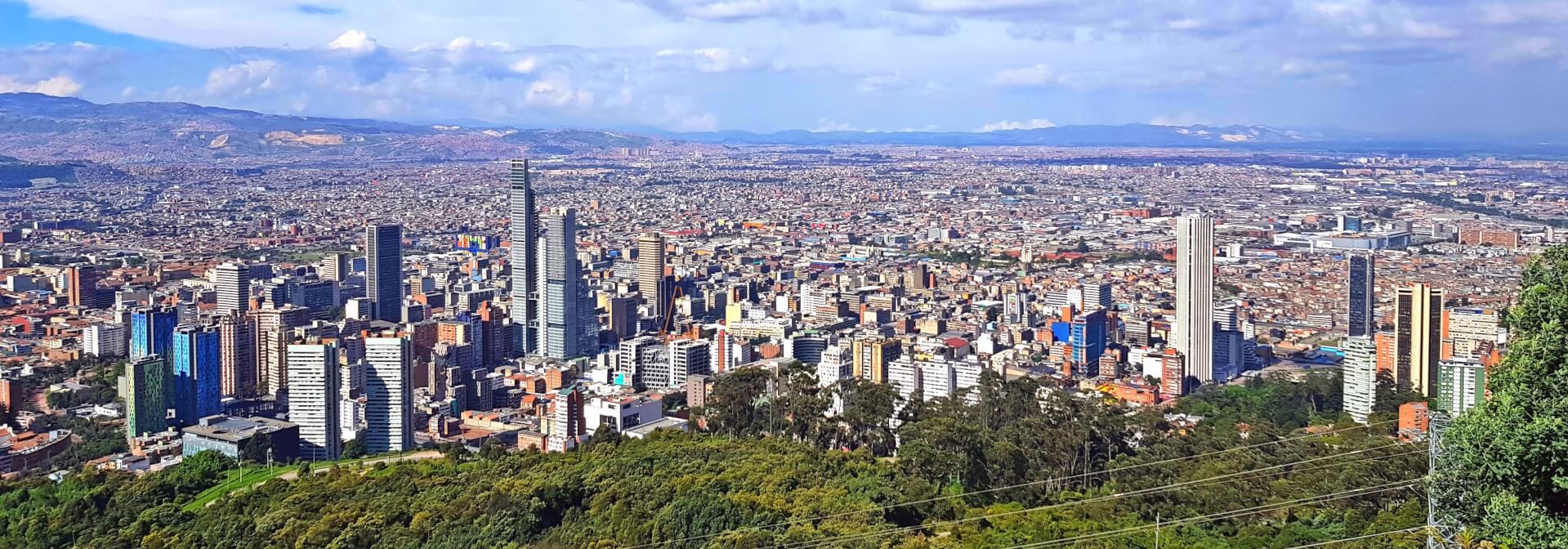 Bogota City is undergoing an ambitious urban renewal process costing USD 50 billion and including over 60 skyscrapers, 500 high-rises, a subway system and a smart city near Usaquén. Photo: Kevin Castaneda Villamil - Image extracted from another file, CC BY-SA 4.0, https://commons.wikimedia.org/w/index.php?curid=139471687