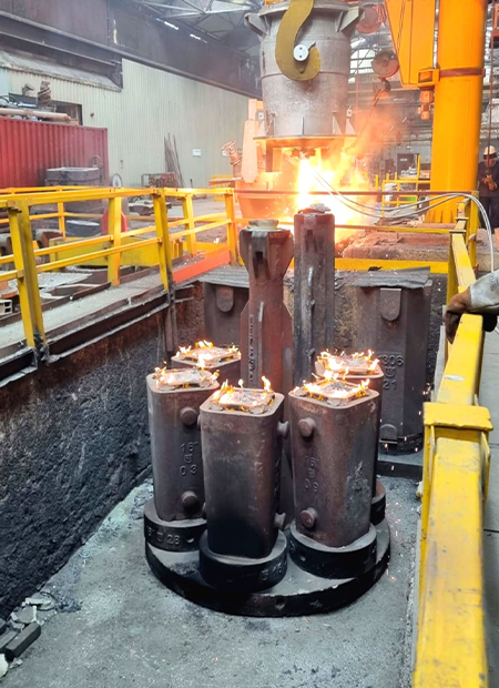 2 Pro-Roll offers small-volume tailor-made melts to any recipe.