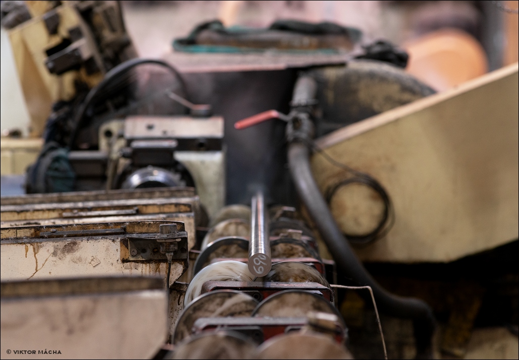 In addition to centreless turning and grinding (pictured), Pro-Roll also offers metal cutting services, bar straightening & in house NDT capabilities. In addition to centreless turning and grinding (pictured), Pro-Roll also offers metal cutting services, bar straightening & in house NDT capabilities.