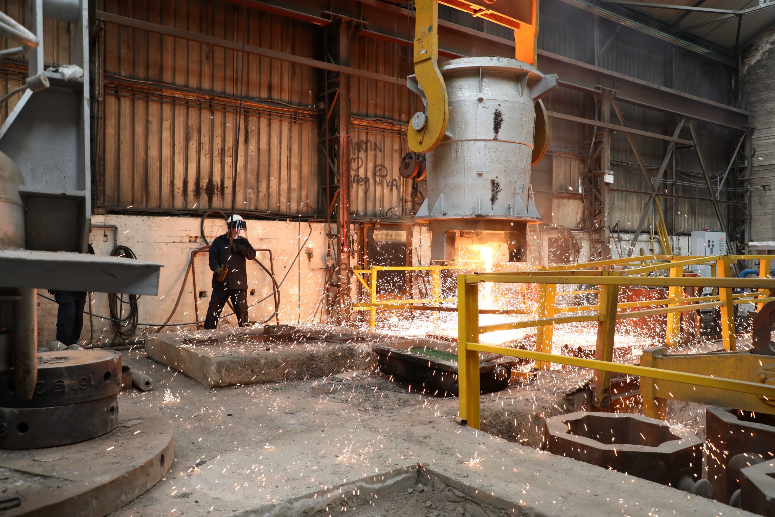 tailor made Copy of 6N3A6835 Pro-Roll produces tailor-made chemistry melts of carbon and alloy steels, stainless steels, and air-melt nickel alloys.